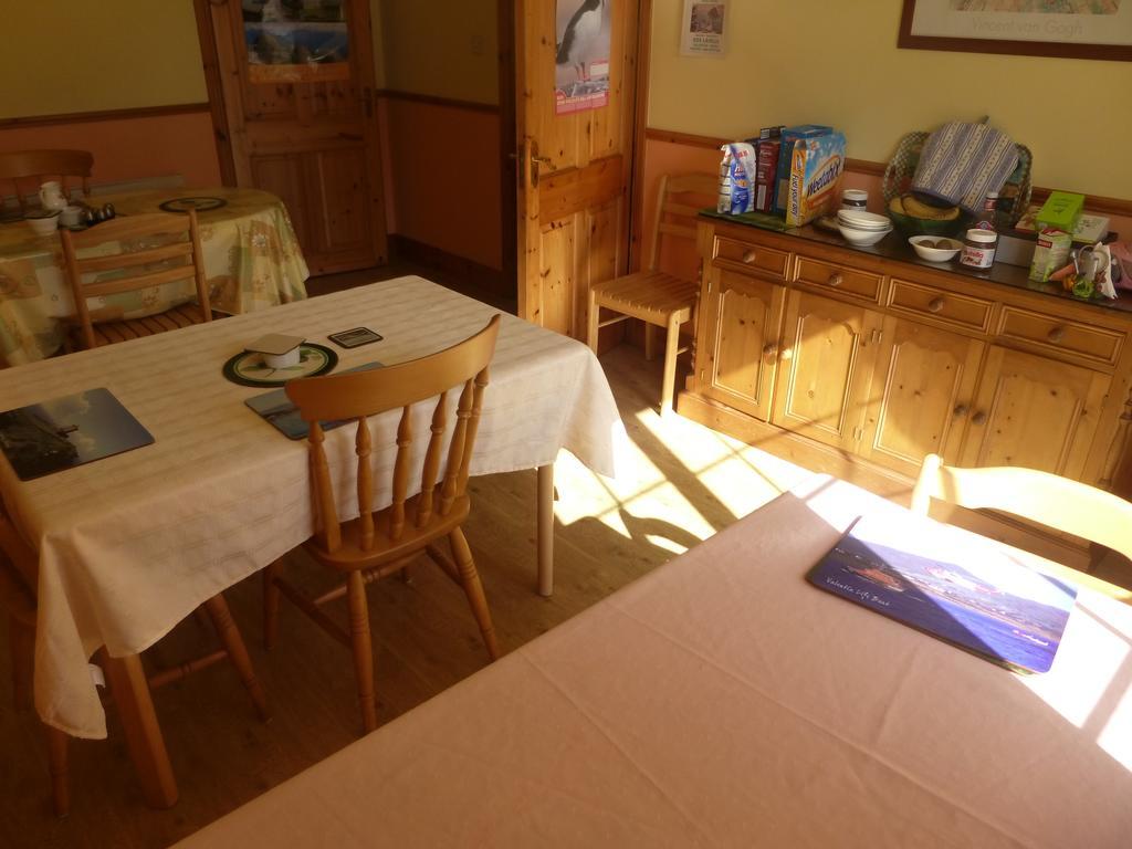 Ferryview B&B V23 X577 Cahersiveen Eksteriør billede