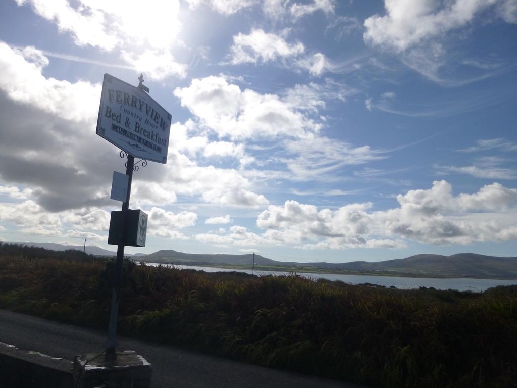 Ferryview B&B V23 X577 Cahersiveen Eksteriør billede
